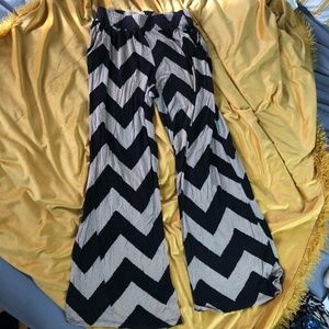 zigzag flare pants